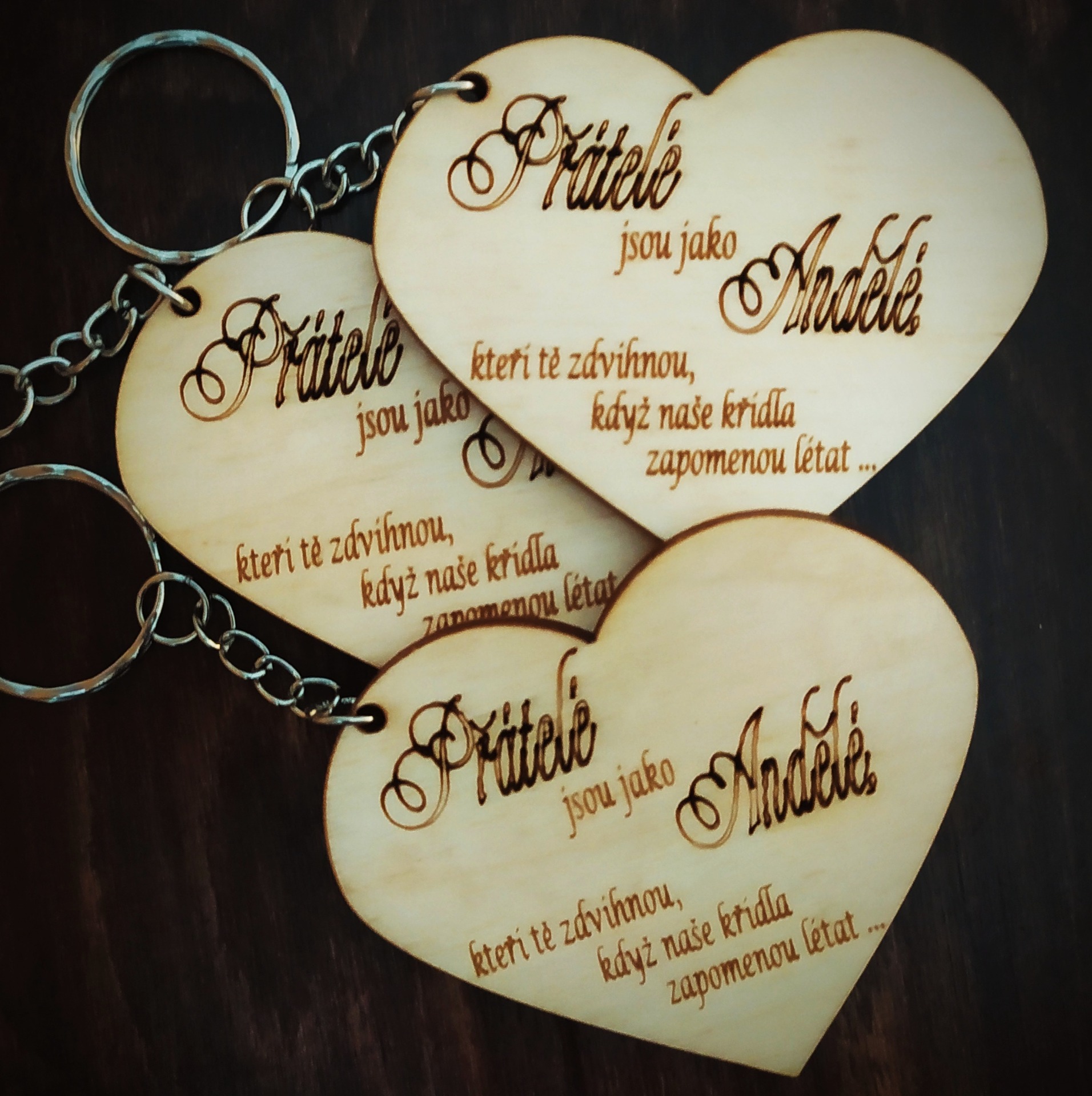 Přívěsek na klíče přítel